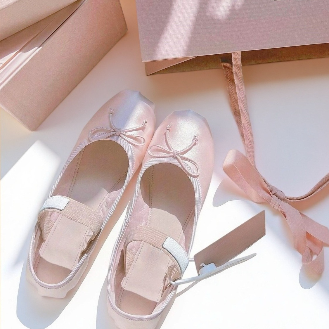 26SS Luxury Ballet Flats, Wome - Ribbon Bow Gift のレビューと価格