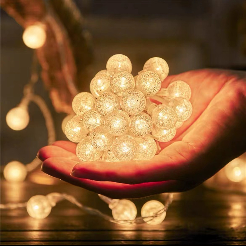Battery-Powered Bubble Ball LE - Led Fairy String Lights のレビューと価格