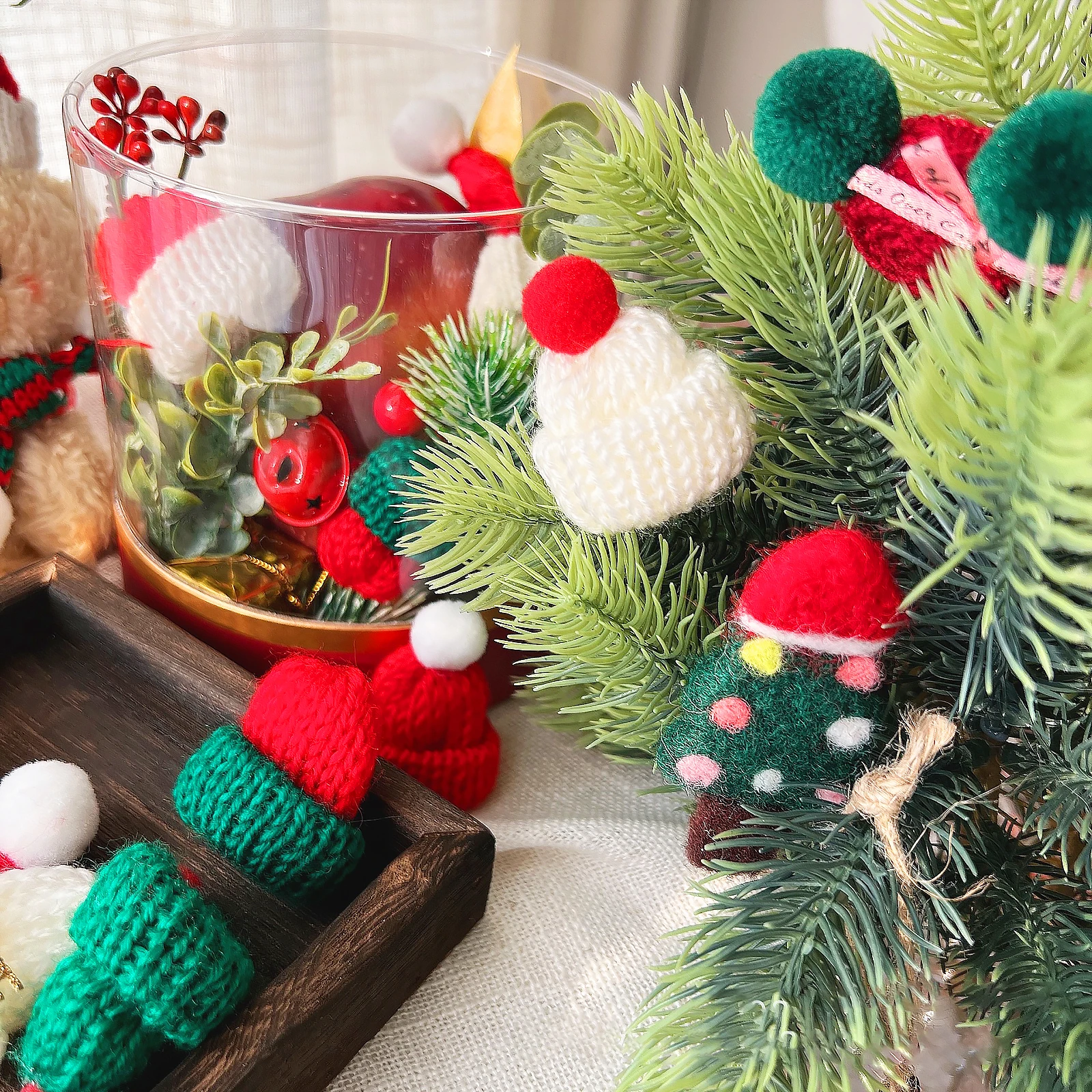 10/20pcs Mini Santa Hat & Scar - Santa Hat Plush のレビューと価格