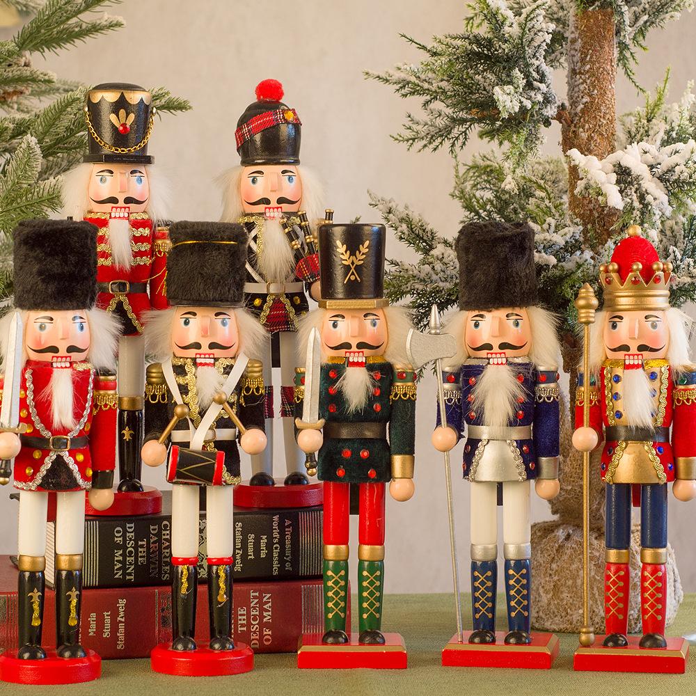 Merry Christmas Vintage Christ - Nutcracker Figurine のレビューと価格