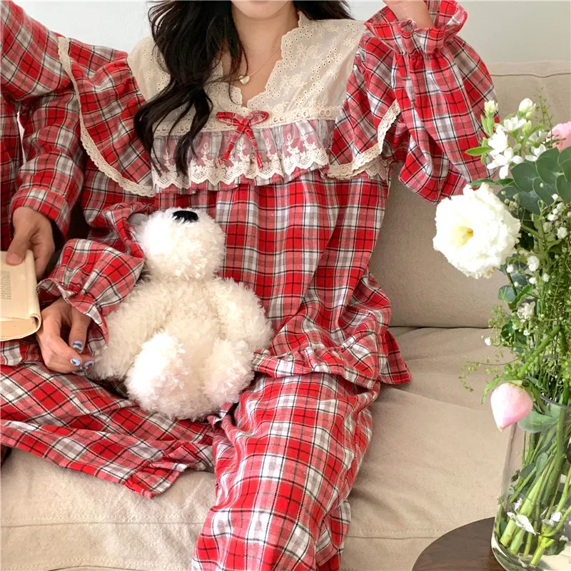 Autumn Winter Princess Style C - Christmas Throw Blanket のレビューと価格