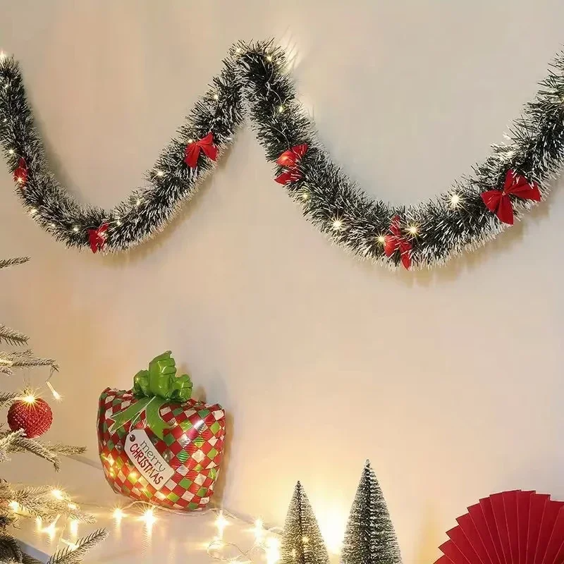 LED Christmas Tinsel Garland A - Tinsel Garland Decoration のレビューと価格