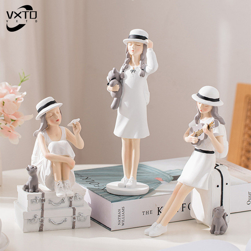Creative Nordic Cute Girl Resi - Nutcracker Figurine のレビューと価格