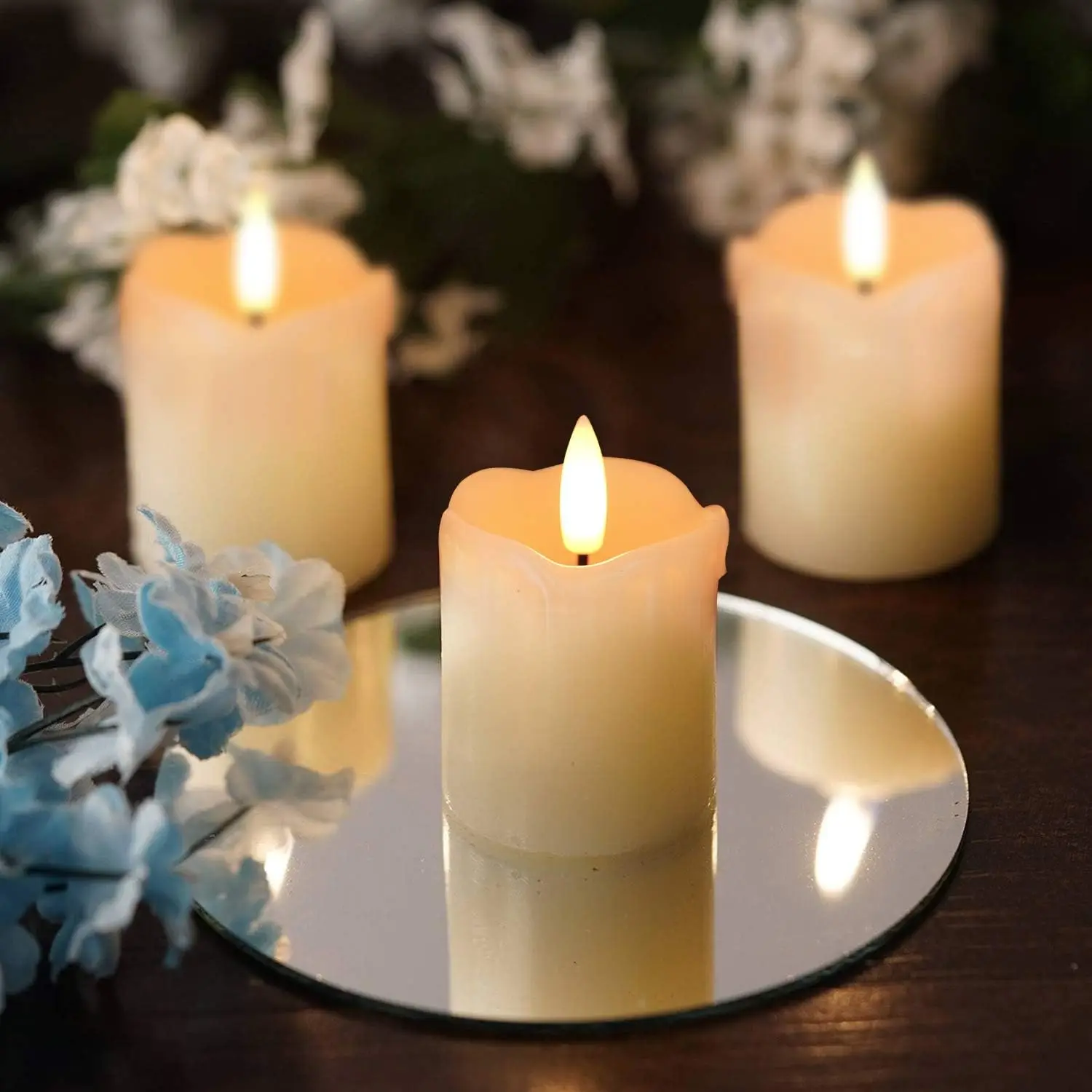 Flameless Votive Candles with  - Holiday Candle Set のレビューと価格
